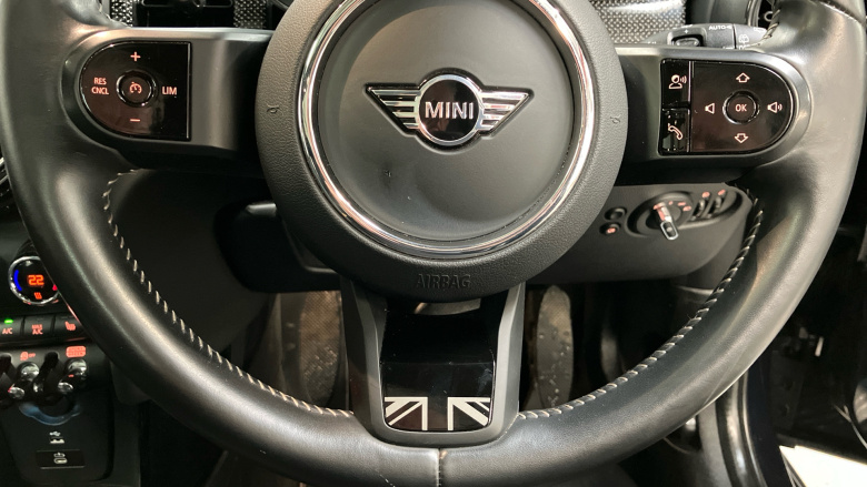 MINI Hatchback 1.5 Cooper Exclusive Premium Plus 5dr Auto Petrol Hatchback